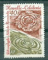 NOUVELLE-CALEDONIE - N° 597 Oblitéré - Pétroglyphes, Néo-calédoniens. Site De Neounda. - Used Stamps