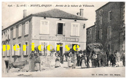 47  Monflanquin  Groupe De Personnes à L'arrivée De La Voiture De Villeneuve - Monflanquin