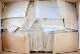 Kb 1.400 Db Kisméretű Pergamen Tasak Dobozban ömlesztve - Other & Unclassified
