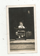 Photographie , 115 X 70 Mm , Enfant , Bébé - Non Classés