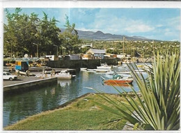 LA REUNION.  SAINT PIERRE.   LE PORT - Saint Pierre