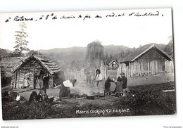 CPA NZ Photo Postcard Maorie Cooking Rotorua - New Zealand