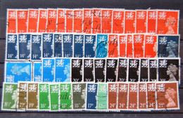 Angleterre Great Britain  - Accumulation Batch Of 120 Stamps Wales Machin In 2 Classifications Cards Used - Machins