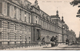 Cpa Paris Le Louvre ,édition CLC, Non écrite. - Andere Monumenten, Gebouwen