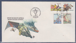 Sports En Afrique Du Sud Nuweland 20.07.83 Bristol Explicatif 4 Timbres Equitation Voile Rugby Football; Moto Surf - Storia Postale