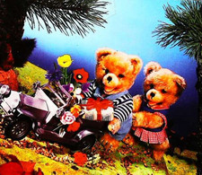 ►  Ours En Peluche Teddy Bear  Automobile - Spielzeug & Spiele