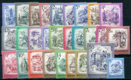 AUSTRIA 1973-83 Landscapes Definitives Complete MNH / **.  SG 1674a-1690 - Unused Stamps