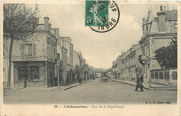 CHATEAUROUX RUE DE LA REPUBLIQUE - Chateauroux