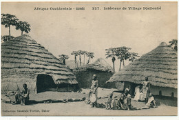 GUINEE - Intérieur De Village Djallonké - Fortier - Guinée