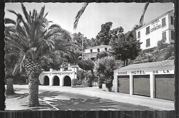 Cpsm 8322262 Le Rayol Hotel De La Corniche - Rayol-Canadel-sur-Mer