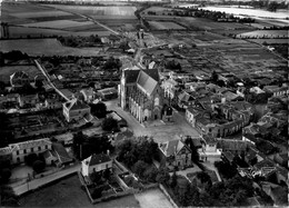 Boussay * Vue Générale Aérienne Et Place De L'église - Boussay