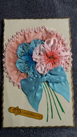 CPA FANTAISIE  RUBAN TISSU BLEU ET ROSE NOEUD ANNIVERSAIRE - Sonstige & Ohne Zuordnung