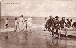 A875 - STRAND TE DOMBURG PEOPLE IN THE SEA  NETHERLANDS VINTAGE POSTCARD - Domburg