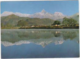 Mt. Machhapuchhare (22,958 Ft.) And Pweha Tal - Nepal . - Népal