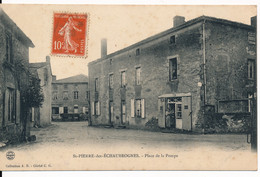 CPA 79 SAINT PIERRE DES ECHAUBROGNES Place De La Pompe - Autres & Non Classés