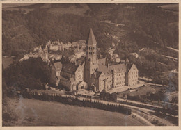 Delcampe - CPSM - BELGIQUE - CLERVAUX - Abbaye Et Le Bourg - Clervaux