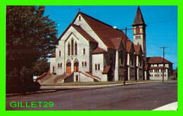 GRANBY, QUÉBEC - ÉGLISE ST-BENOIT - CIRCULÉE EN 1986 - BENJAMIN NEWS CO - - Granby