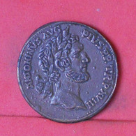 GREAT BRITAIN    - ***REPLICA*** ROMAN COIN AS OF ANTONINUS PIUS DIM 30,5 - 10,39 GRS    - (Nº40584) - Autres & Non Classés