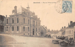 Montmirail     51           Place De L'Hôtel De Ville . Le Marché      (voir Scan) - Montmirail