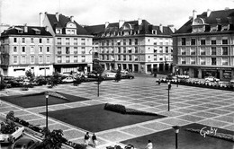 Lorient * La Place Alsace Lorraine * Hôtel Beauséjour - Lorient