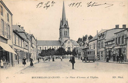 Mourmelon        51           La Place D'Armes Et L'église      ND 73   (voir Scan) - Mourmelon Le Grand