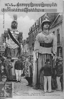 59-CASSEL- LE CARNAVAL D'ETE, GEANTS REUZE PAPA ET REUZE MAMAN , CORTEGE DU LUNDI DE PÂQUES - Cassel