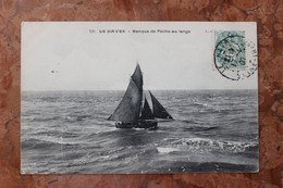 LE HAVRE (76) BARQUE DE PECHE AU LARGE - Cap De La Hève