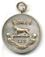 INDIA XIV WEST YORKSHIRE REGIMENT MEDAL WINNER OF INTER COY FOOTBALL SHIELD 1928 - Professionnels/De Société