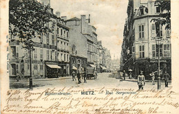 Metz * La Rue Serpenoise * Römerstrasse - Metz