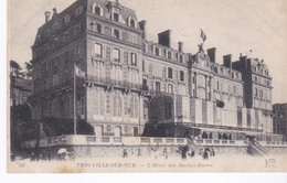 Trouville Hôtel Des Roches Noires - Hoteles & Restaurantes