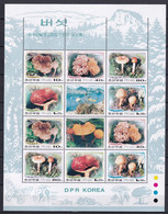 KOREA - CHAMPIGNONS - 2002 - SERIE YVERT N° 3145/3149 FEUILLE COMPLTETE ILLUSTREE !** MNH - Korea, North