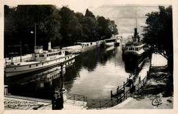 Annecy * Bateaux * SAVOIE * Au Dos Cachet Colonie De Vacances LES CHARTREUX Collège St Michel - Annecy