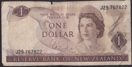 New Zealand ND (1977) $1 Banknote J29 767822 Sign. Hardie - Nueva Zelandía