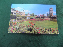 VINTAGE UK SUSSEX: BOGNOR REGIS Waterloo Square Gardens Colour 1967? - Bognor Regis