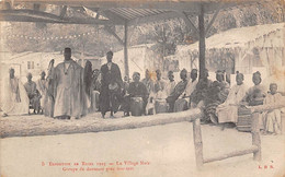 Reims           51      Exposition 1903. Village Noir.   Groupe De Danseurs Avec Tam-Tam    (voir Scan) - Reims