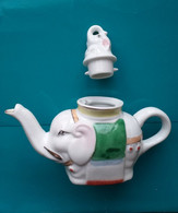 THEIERE Céramique En Forme D'un éléphant (théiere Et Le Bouchon) - Teapots