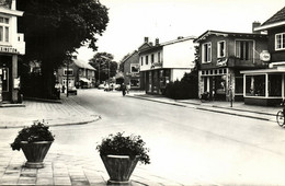 Nederland, ERMELO, Stationsstraat, Tempel Optiek, Ermelo's Eethuis (1960s) Ansichtkaart - Ermelo