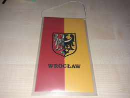 Old Sports Flag, Football Flag, Wroclav, Poland, 1979, Mistrzostwa Wojska Polskiego Juniorow W Pilce Noznej - Kleding, Souvenirs & Andere