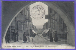 Carte Postale 47. Montflanquin  Rue Saint-Pierre  Très Beau Plan - Monflanquin