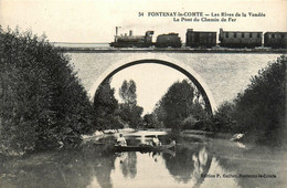 Fontenay Le Comte * Les Rives De La Vendée * Le Pont Du Chemin De Fer * Passage D'un Train * Pêche à La Ligne - Fontenay Le Comte