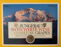 18381 -  Jungfrau Swiss White Wine Chasselas Grapes Vin Union Satigny - Montañas