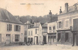 Verzy              51        Place Et Hôtel De Ville. Pharmacie Lannoy        (voir Scan) - Verzy