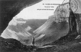 BAUME-les-MESSIEURS - Vue De La Vallée Prise De La Grotte Des Romains - Photographe - Baume-les-Messieurs