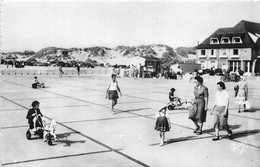 80-FORT-MAHON-PLAGE- JEUX D'ENFANTS SUR L'ESPLANADE - Fort Mahon