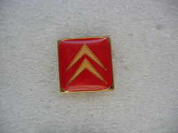 Pin's Embleme Des Automobiles Citroen - Citroën