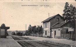 Ste Menehould           51            Intérieur De La Gare De Guise                (voir Scan) - Sainte-Menehould