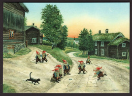 Elves - Gnomes - Brownies Playing Together - The Elf Jumps On The Box - Cat - Kjell E. Midthun - Andere