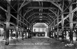 Arpajon * Intérieur Des Halles De La Commune * Pharmacie - Arpajon