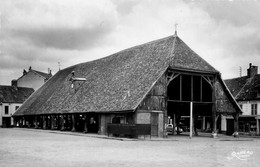 Arpajon * Les Halles * Mercerie Bonneterie - Arpajon