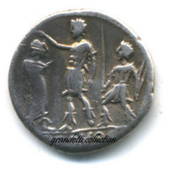 PORCIA REPUBBLICA ROMANA DENARIO PROVOCO ARGENTO 110 A.C. VARESI 509 - Republic (280 BC To 27 BC)